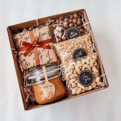 Dry Fruits And Chocolate Favor Hampers